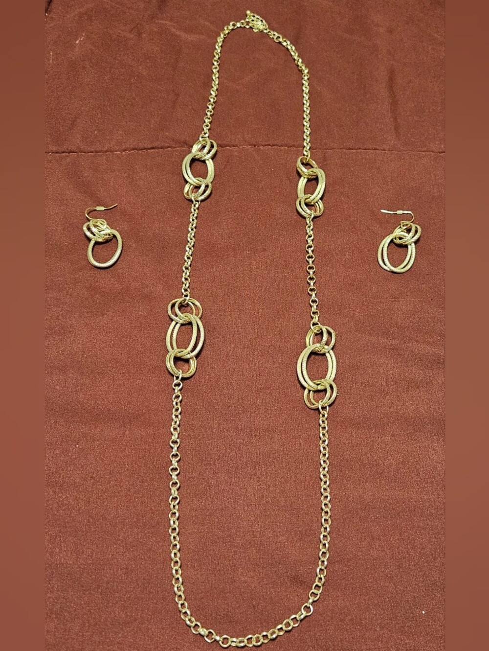 Silver-Tone Linked Circle Necklace & Earring Set - Women Jewelry